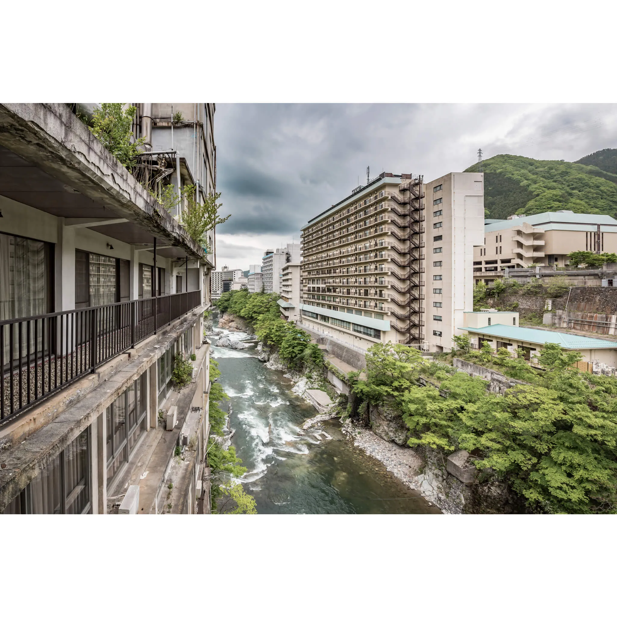 Balcony Looking Downstream | Kinugawa Kan