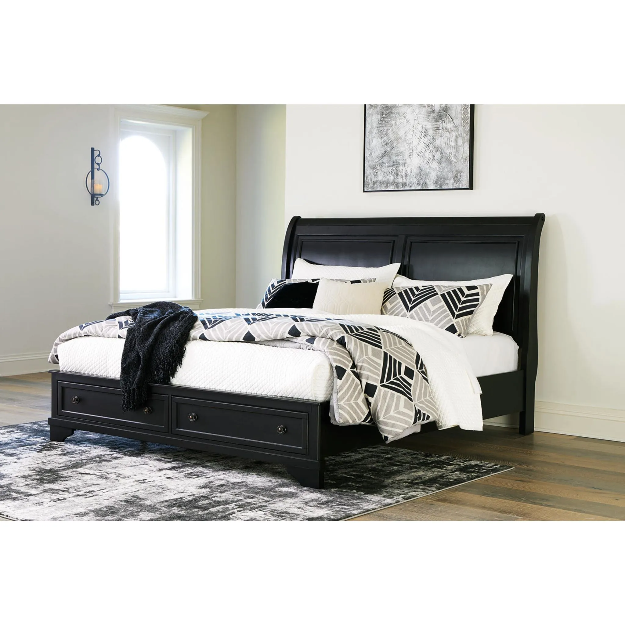 Chylanta Queen Storage Bed