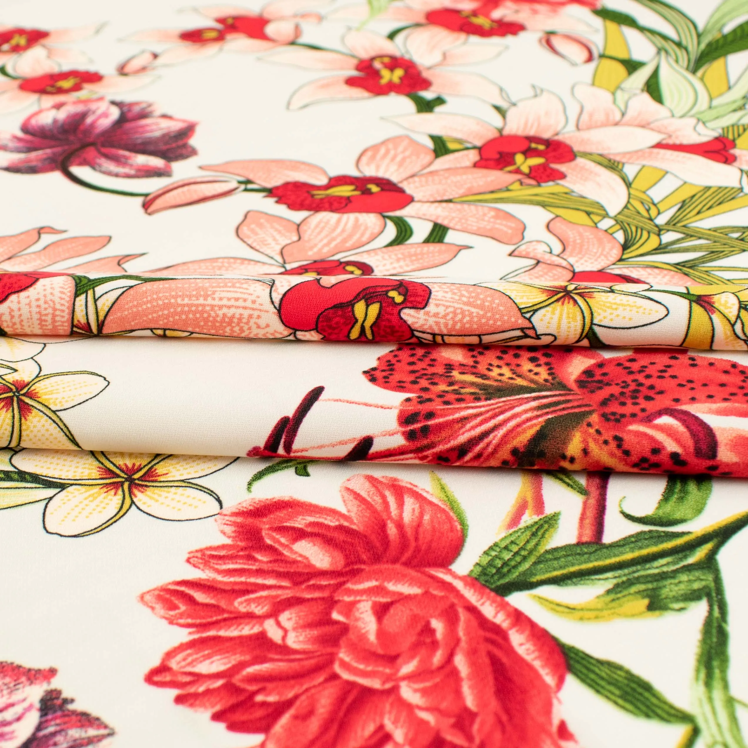 Ice Wash Prints Design-699 Red Flowers & Leaves on Cream